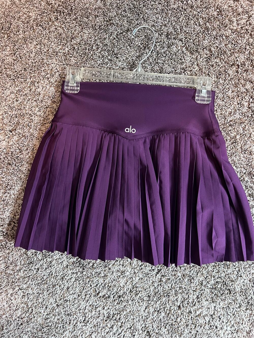 Alo skirt